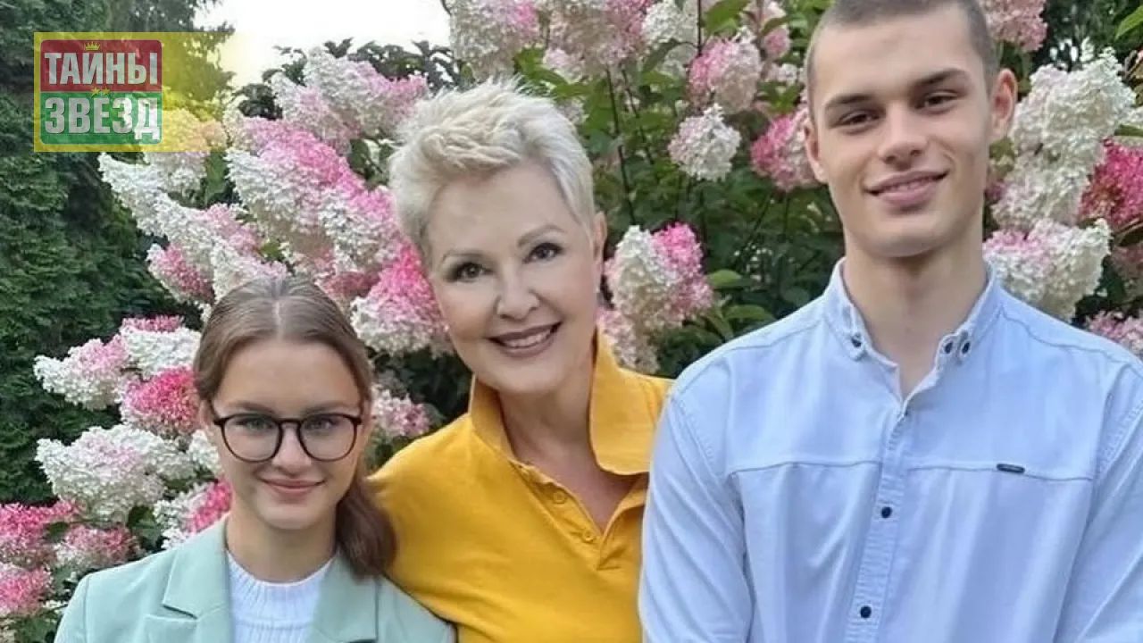 Маргарита Суханкина с детьми