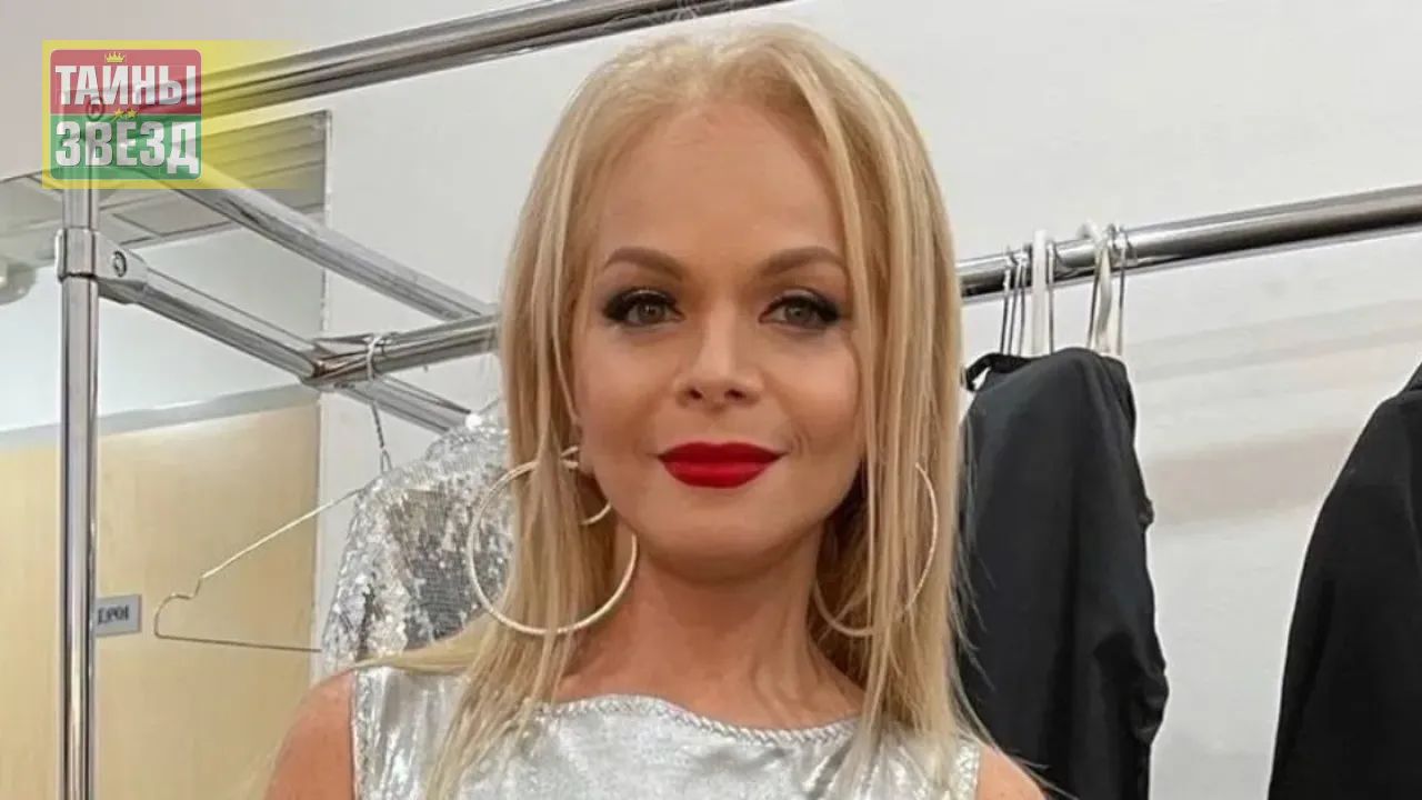 Лариса Долина