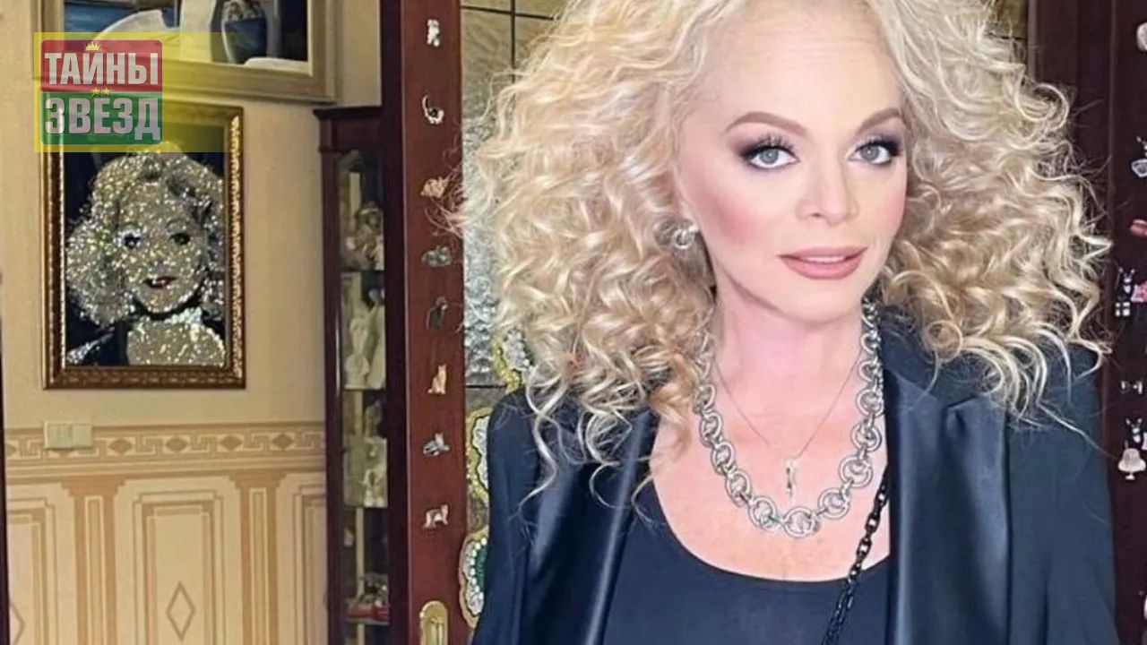 Лариса Долина