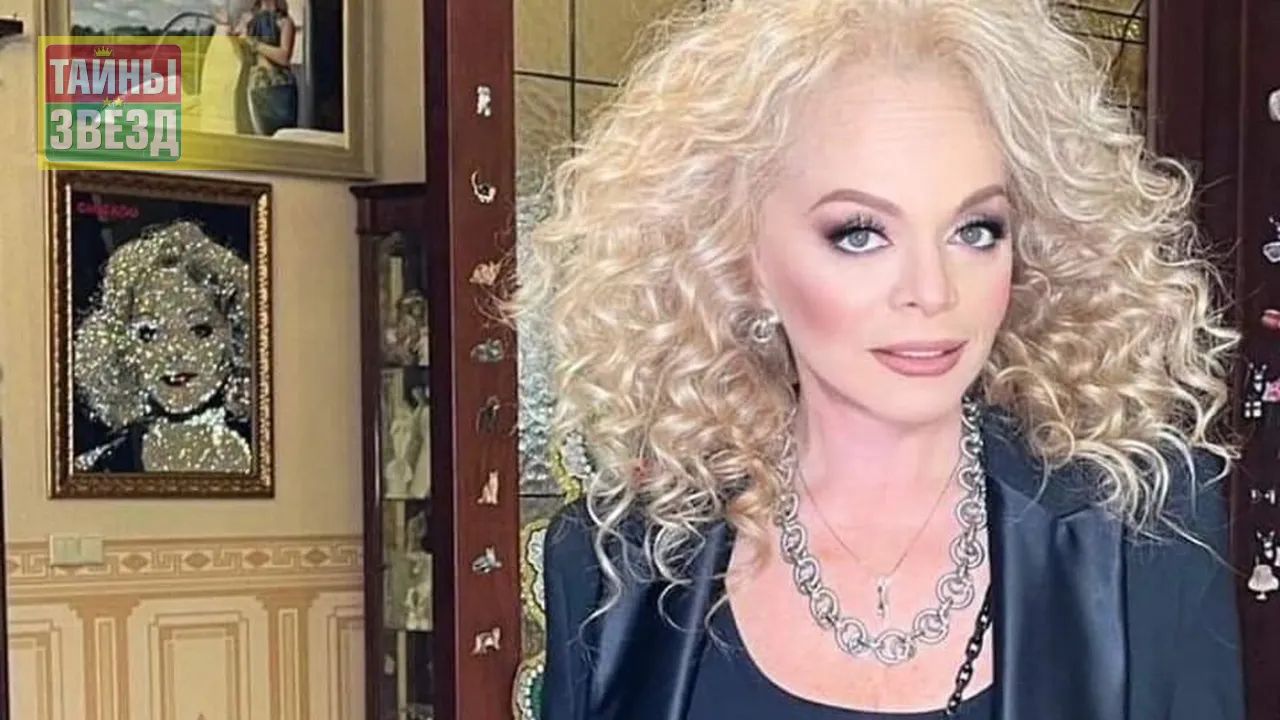 Лариса Долина