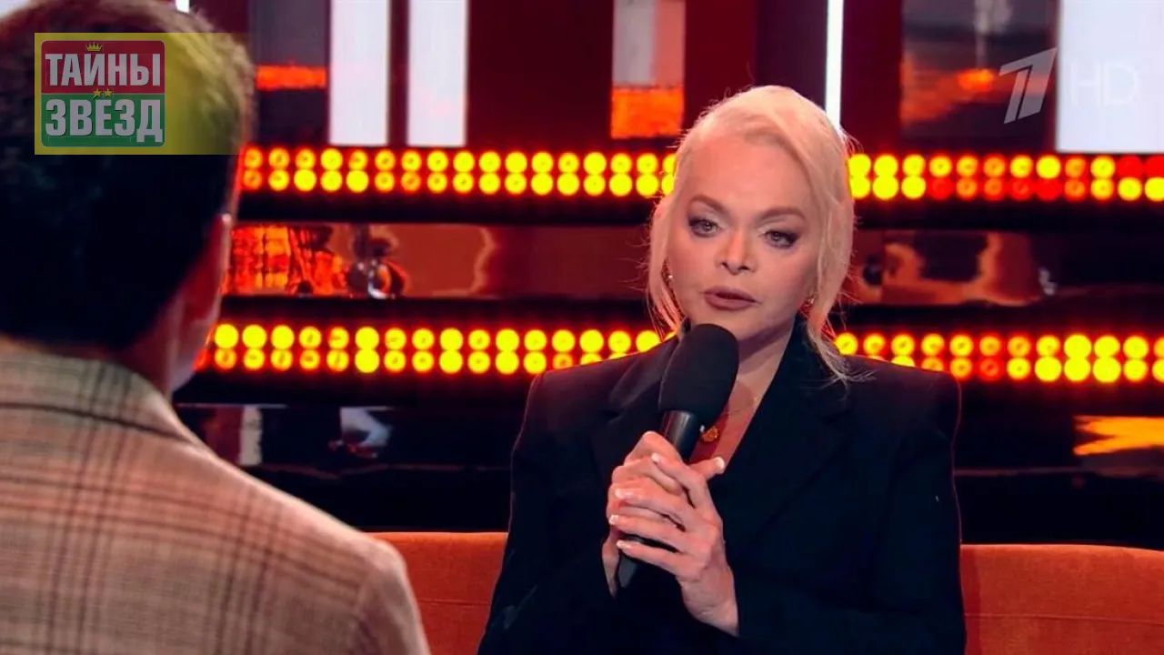 Лариса Долина