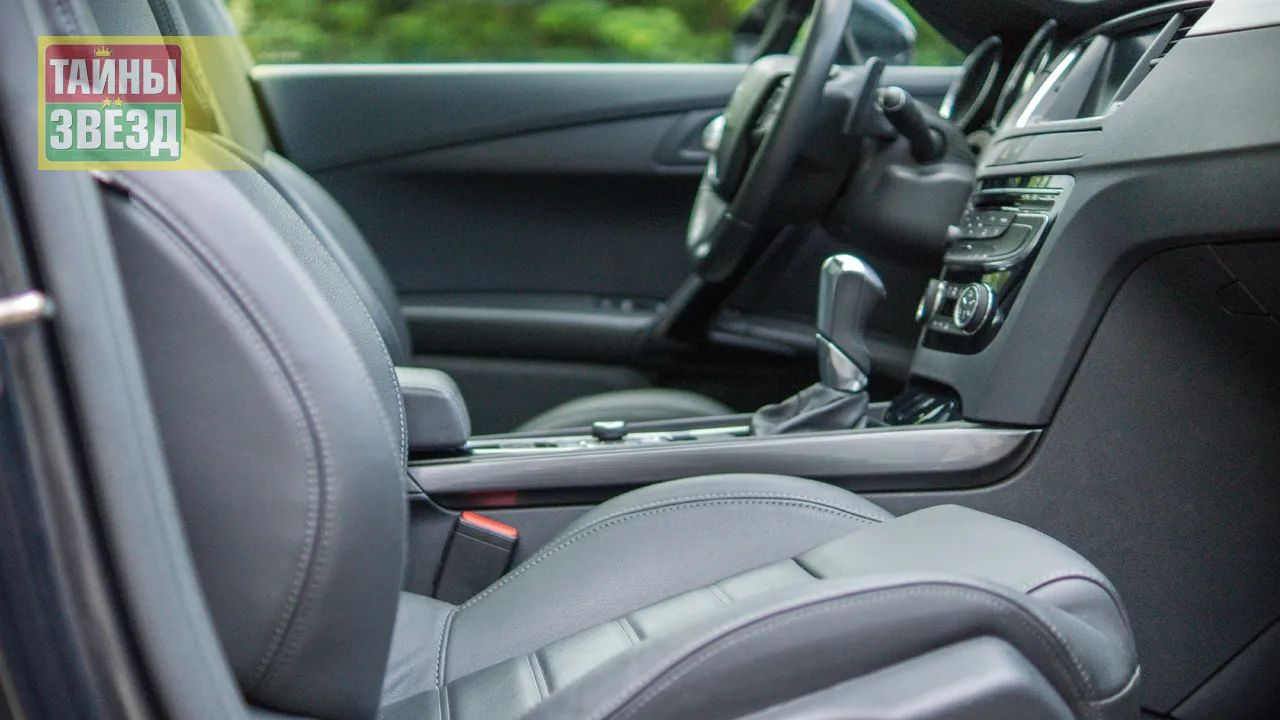 Салон автомобиля