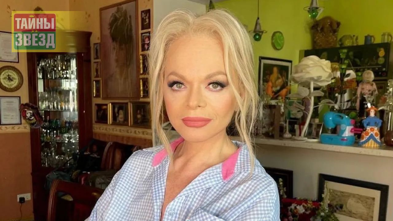 Лариса Долина