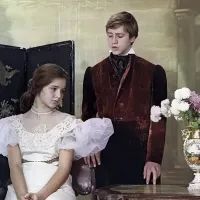 Кадр из фильма "Сто дней после детства"