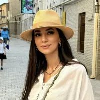 Певица Зара