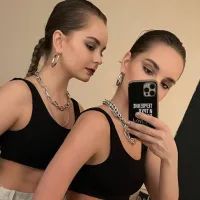 Арина и Дина Аверины