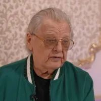 Юрий Антонов