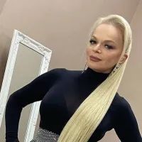 Лариса Долина