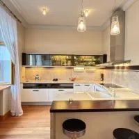 Квартира соседей Долиной