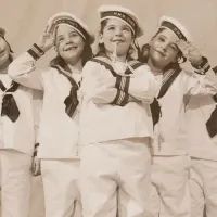 Сестры Дионн