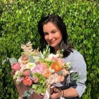 Екатерина Стриженова