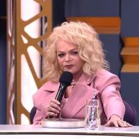 Лариса Долина