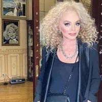 Лариса Долина