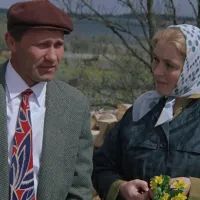 Кадр из фильма "Калина красная"