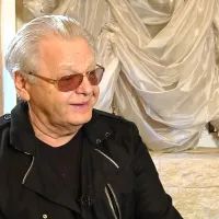 Юрий Антонов