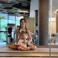 Равшана Куркова с дочкой