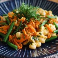 Салат с фасолью