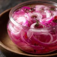 Маринованный лук