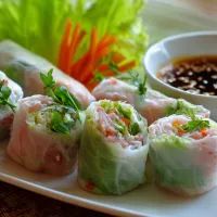 Спринг-роллы с тунцом