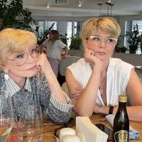 Вера Алентова и Юлия Меньшова