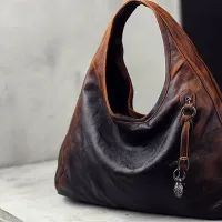 Сумка хобо-бэг