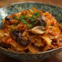 Тушеная капуста с грибами