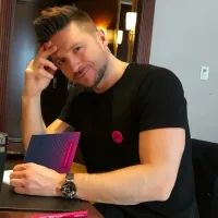 Сергей Лазарев