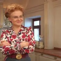 Елена Малышева