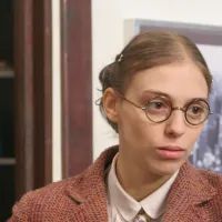 Нелли Уварова