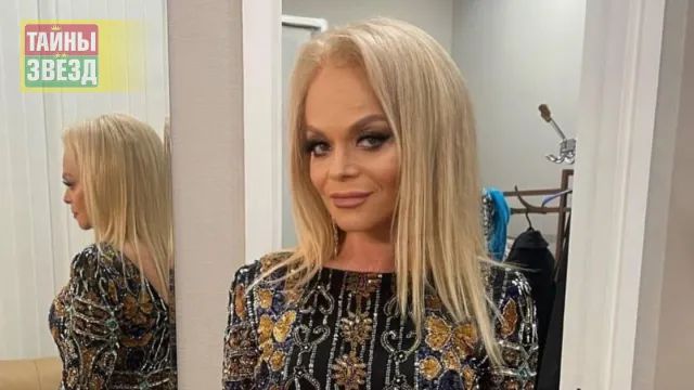 Лариса Долина