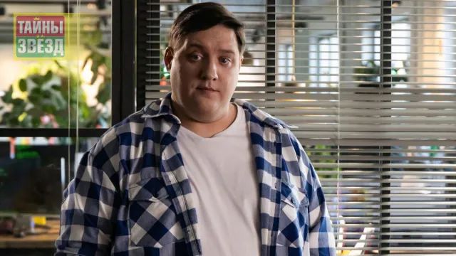 Роман Попов