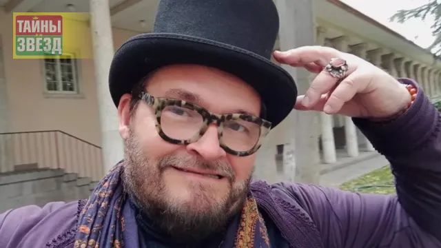 Александр Васильев