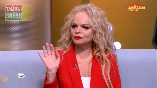 Лариса Долина